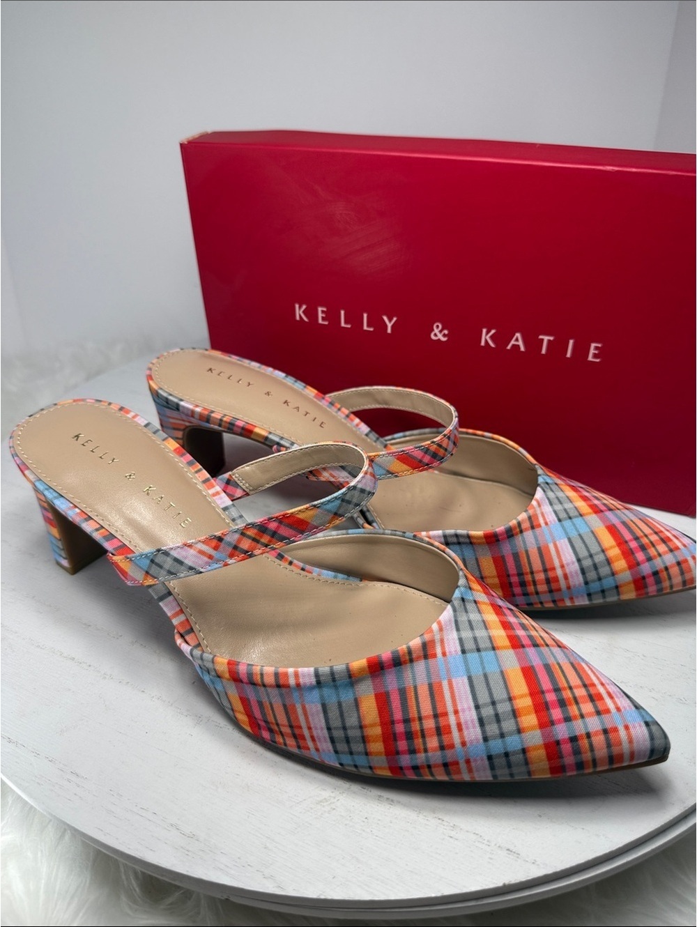 Kelly & Katie Women's Plaid Pointed Toe Heeled Mules